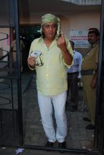 Ranjeet vote in Mumbai on 15th Oct 2014